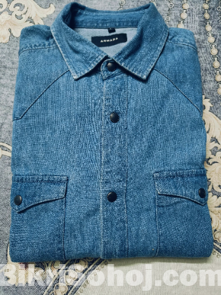 Men's denim shirt